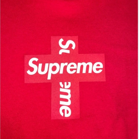 Supreme Cross Box Logo Red T’Shirt - Picture 3 of 3